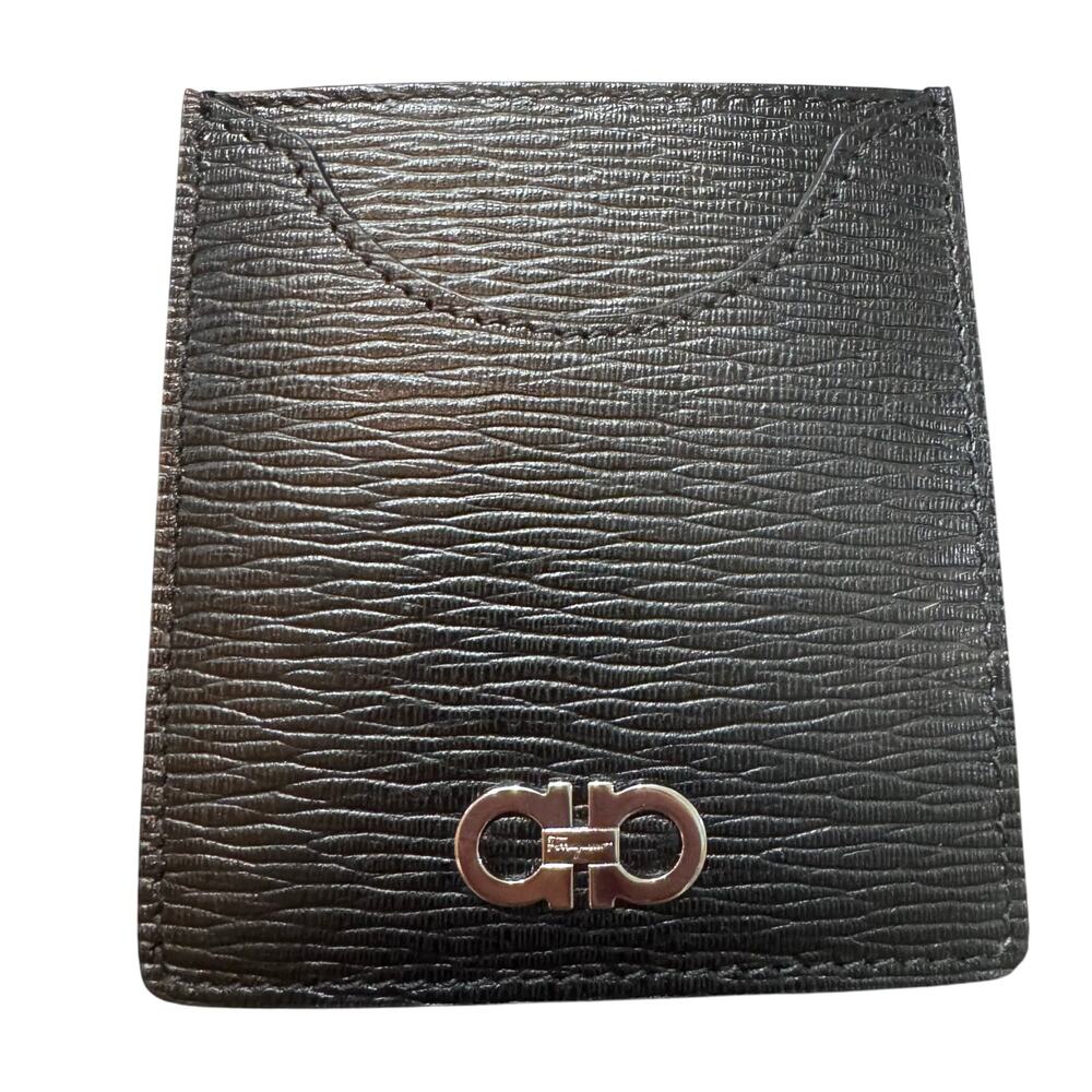 NWT Auth Salvatore Ferragamo Gancini Black Red Leather Card Case Holder - Picture 2 of 12